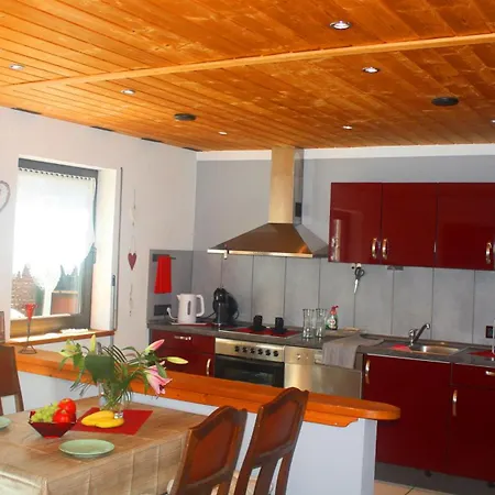 Im Bergischen Land Апартаменты Вальдбрёль