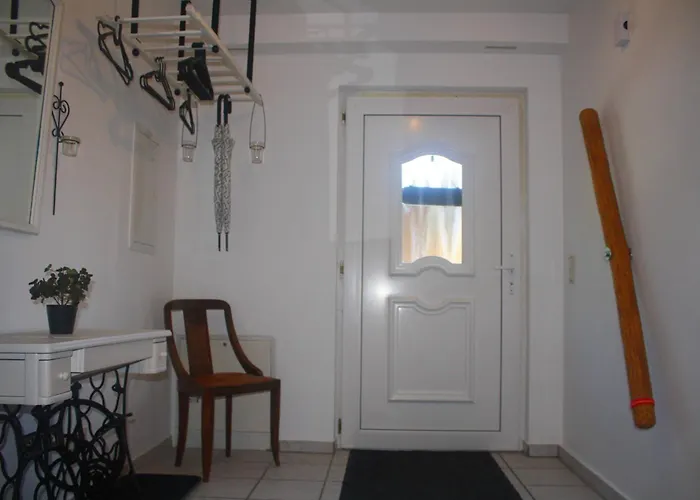 Im Bergischen Land アパート